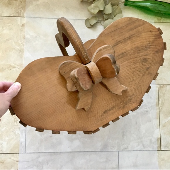 Vintage 50s Large Wooden Basket Side Carved Bows